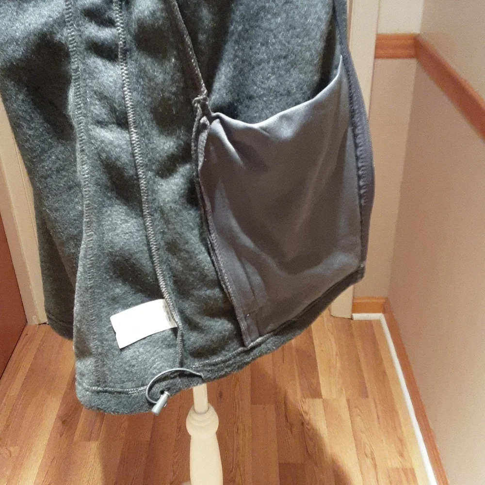 Columbia men's gray size S jacket